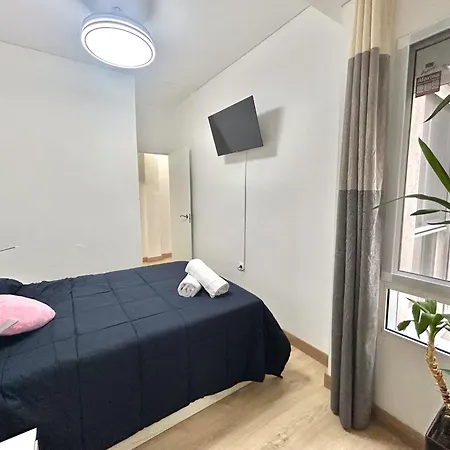 Apartalux Sevilla *